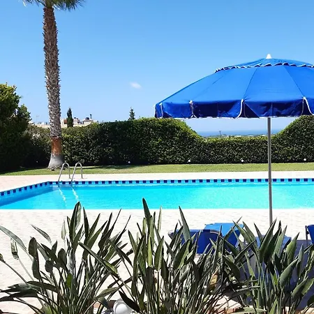 Family With Private Pool Villa Hersonissos (Crete)