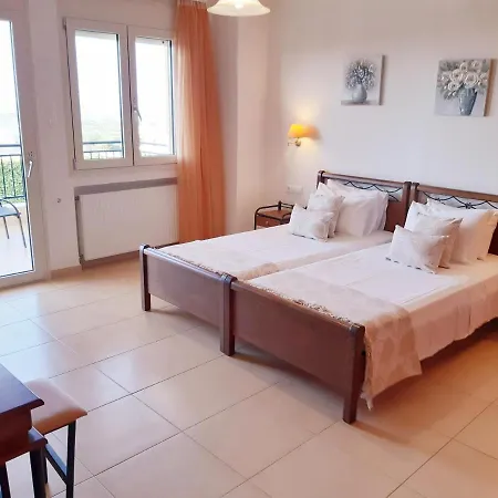 Family With Private Pool * Hersonissos (Crete)